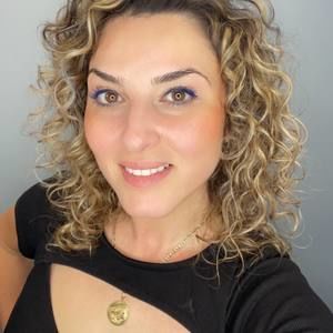 Meet your Posher, Priscilla